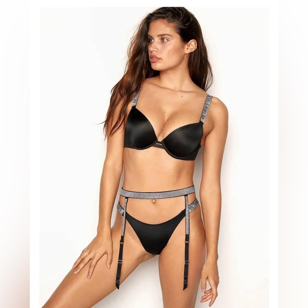 Victoria’s Secret 3-Piece Set (Bra 32C, Garter Belt XS/S, Panties XS)